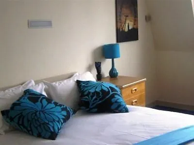 Almond House Lodge Edinburgh Gasthof